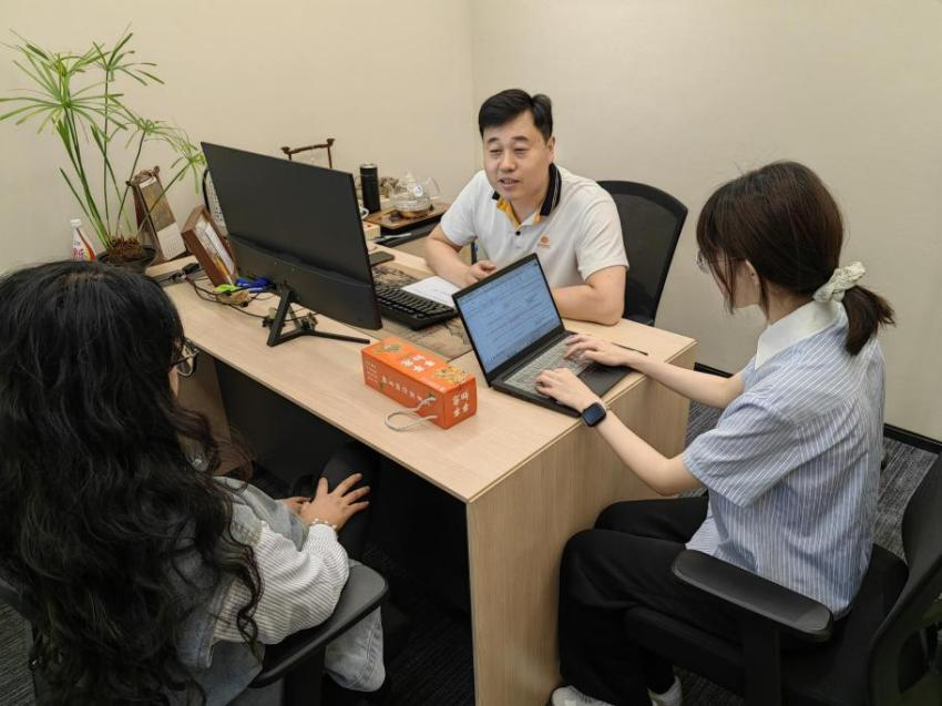 (青岛分公司开展客户访谈行动)