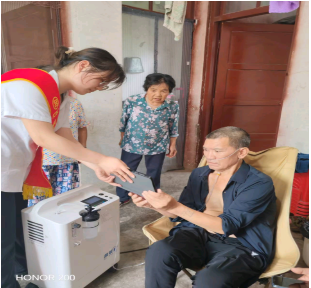 工行汉中西乡县支行：便民办卡进乡村  金融宣教暖人心