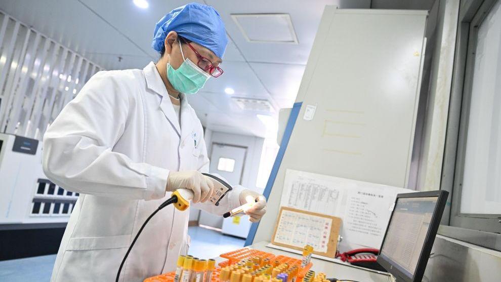 新华鲜报丨全国“一把尺” 医疗检验收费同检同价