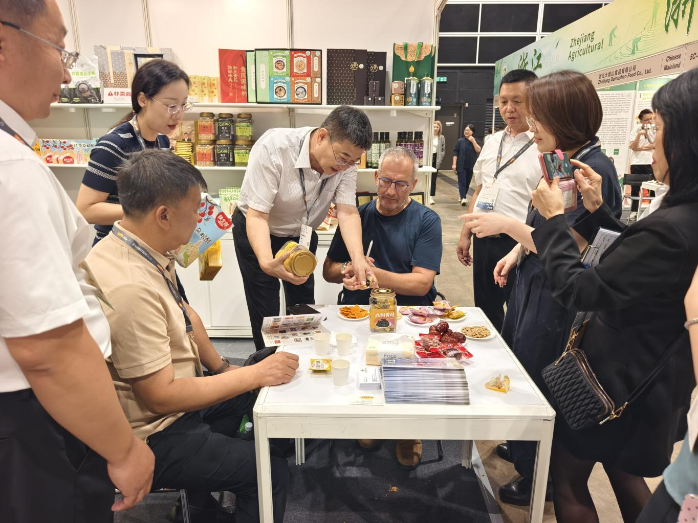 配图2