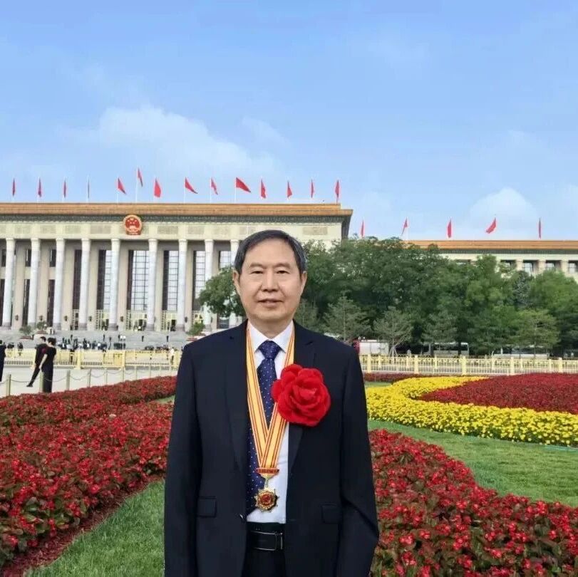 【榜样力量】“三秦楷模”康振生：四十载守望麦田，以初心守护大国粮仓
