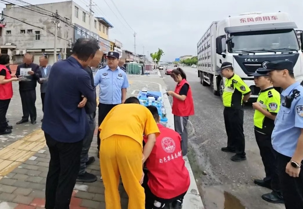 拒绝“提神”误区！旬邑公安多部门联动开展货车司机毒驾专项治理工作