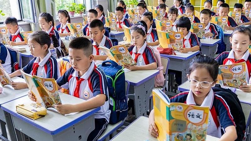 全国小学、初中已全部完成新教材替换，这些学科改动大