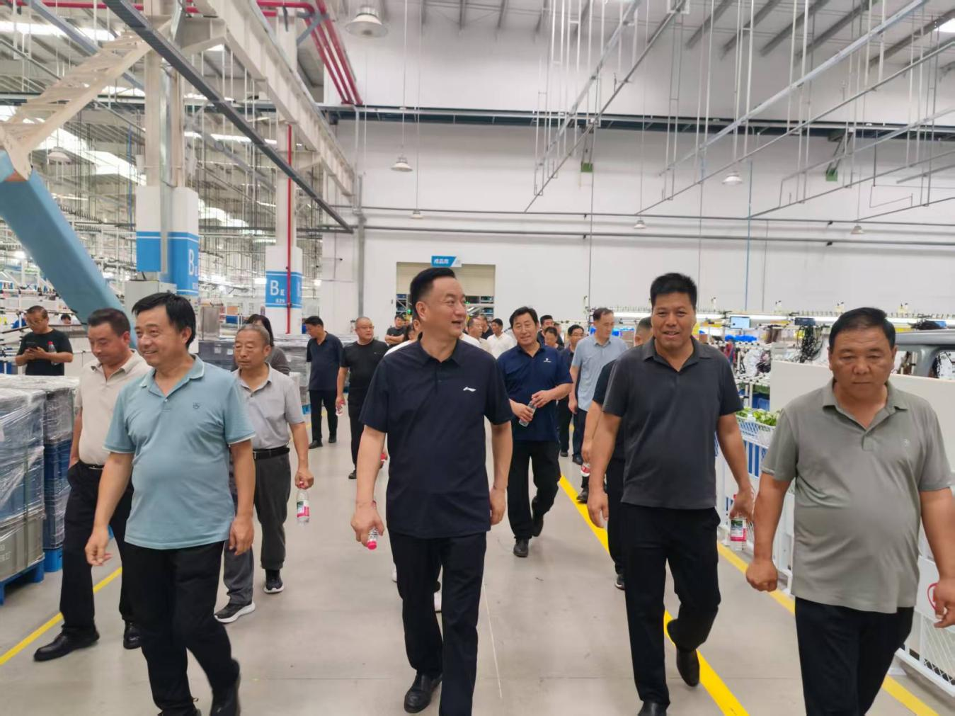 扶风：入企探岗摸实情 精准服务促就业