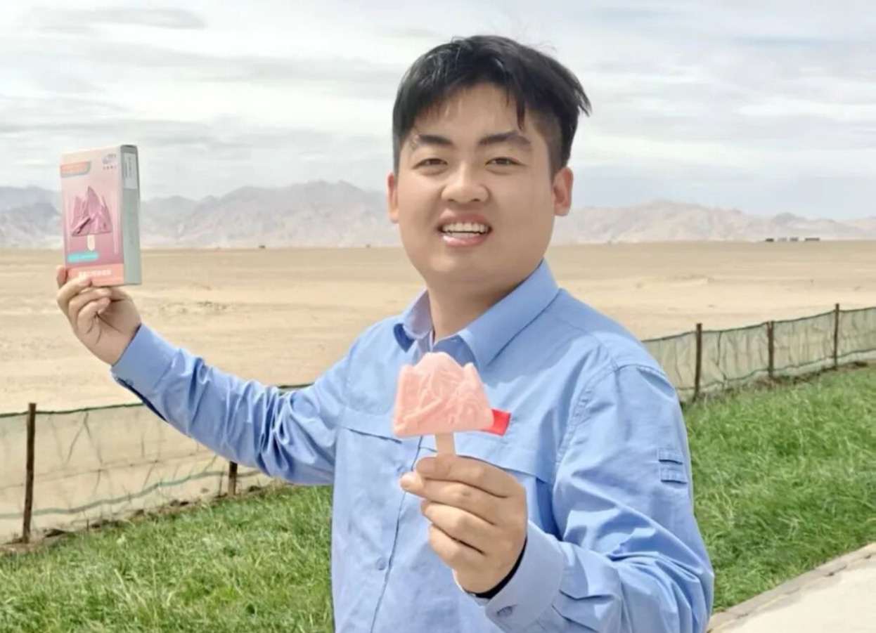 从戈壁滩的老冰棍到文创雪糕 清凉接力藏着几代人的坚守