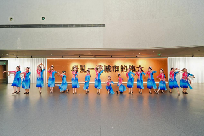 西康高铁开通在即 安康文旅快闪巡演燃动西安