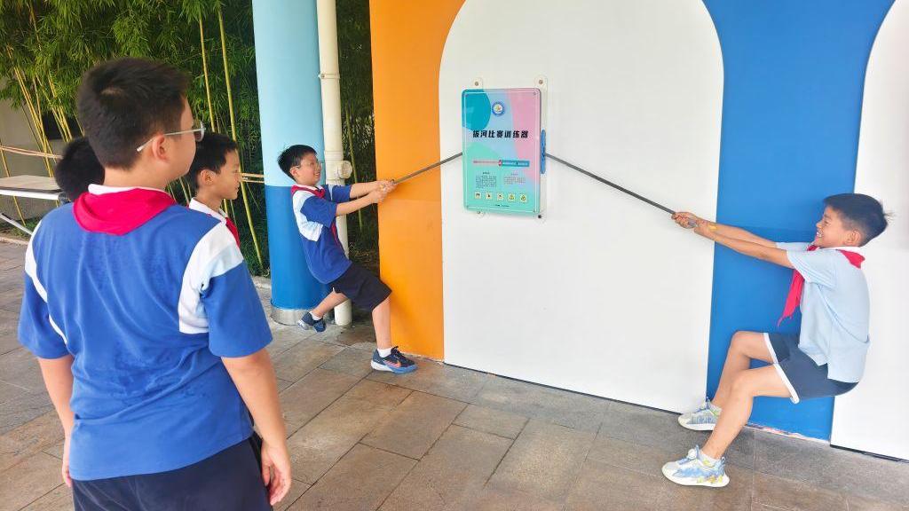 落实“健康第一”：新学期校园新气象观察
