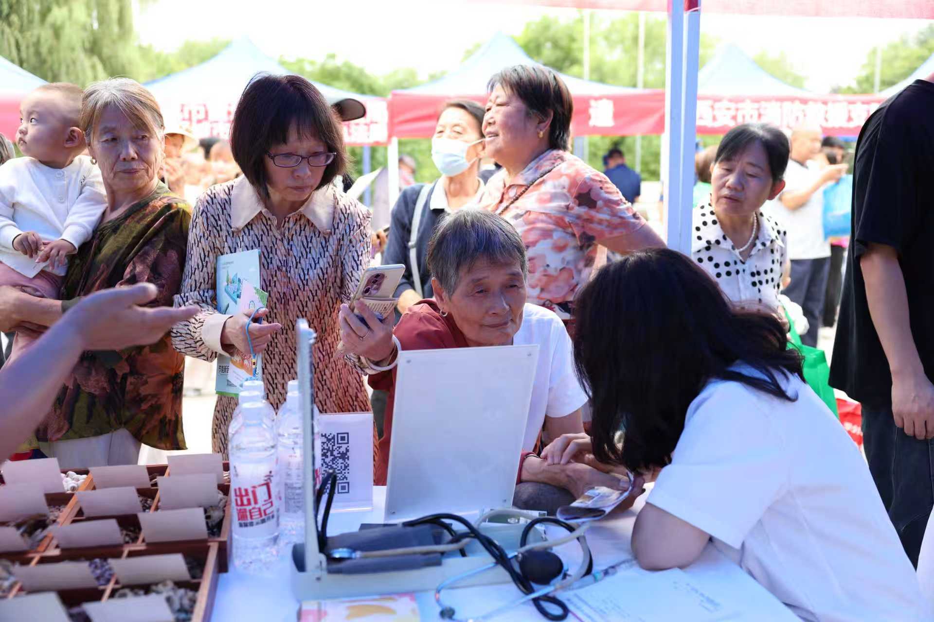 望闻问切送到家门口，老字号中医义诊惠邻里